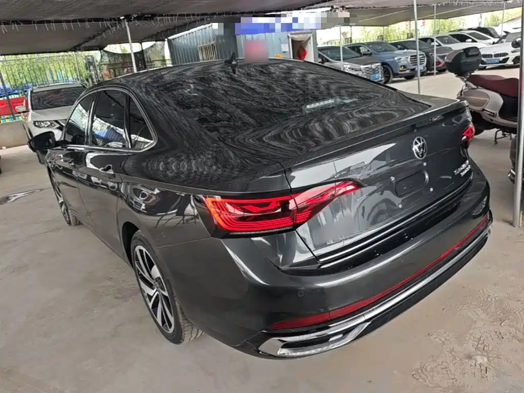 Volkswagen Sagitar 2023 300TSI DSG Excellence Edition фото 5