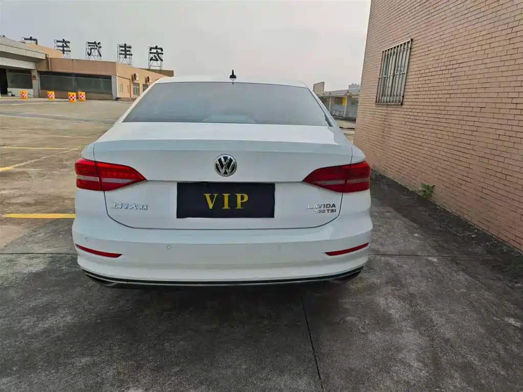 Volkswagen Lavida 2019 280TSI DSG Comfort Edition China VI фото 8