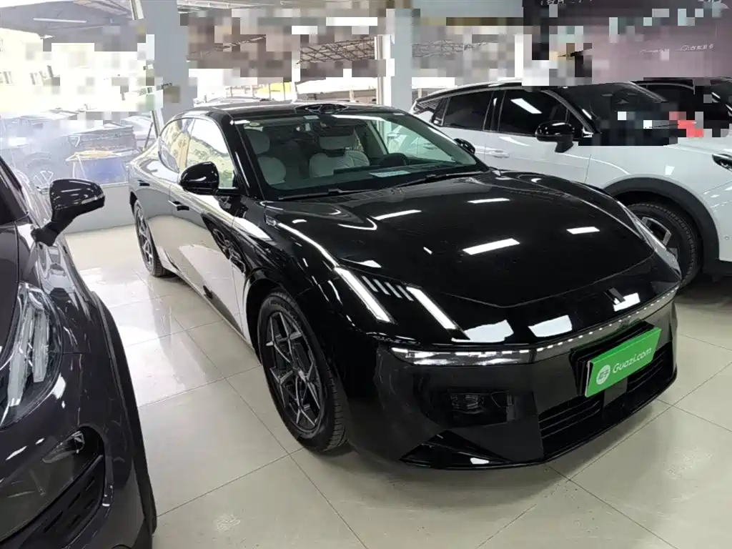 Lynk & Co 10 EM-P 2025 Model 120km Base Version фото 4