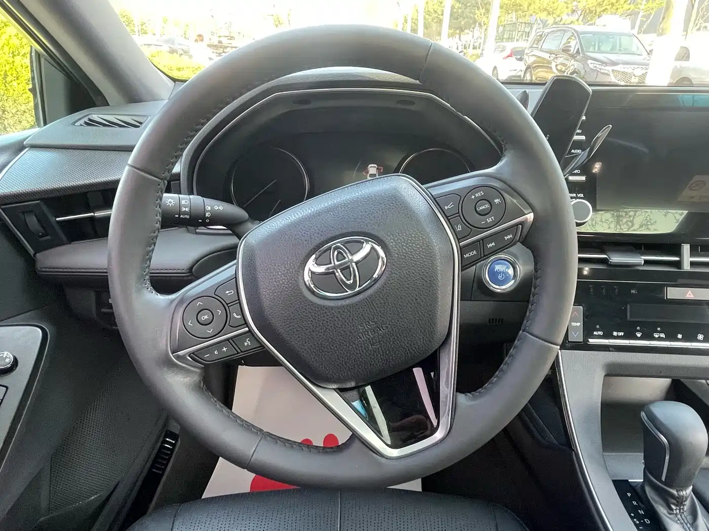 Toyota Avalon 2019 Hybrid 2.5L Luxury Edition China VI фото 11