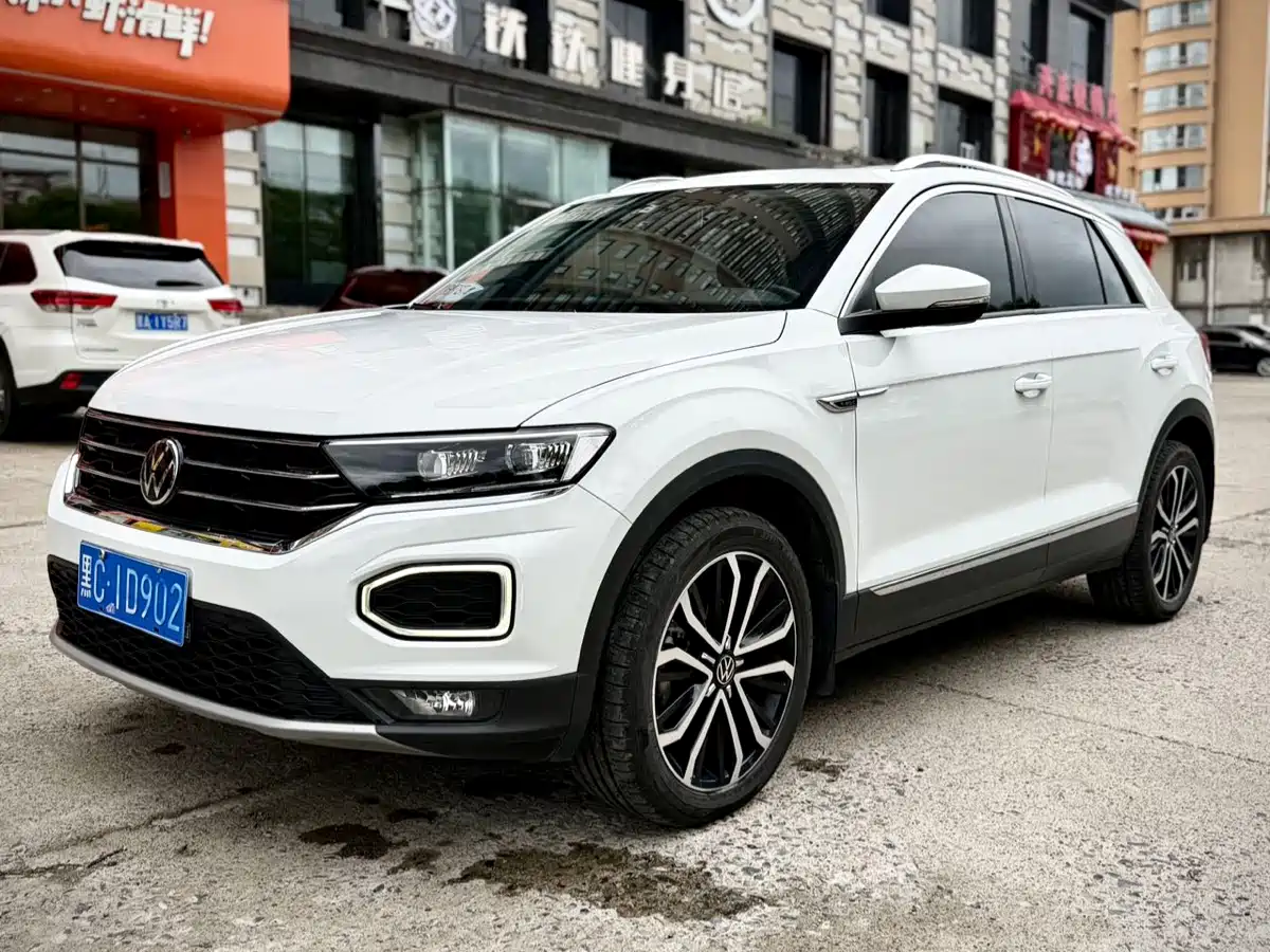 VOLKSWAGEN T-ROC EXPLORING SONGS
