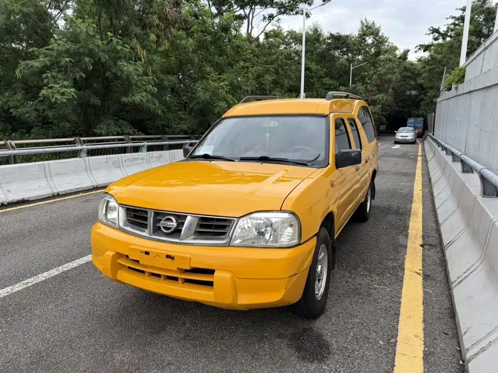 Nissan ZN Van 2011 2011 2.4L 2WD Premium 5-seater ZN6493