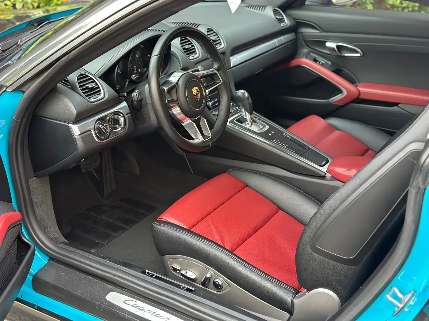 Porsche 718 2018 Cayman 2.0T фото 10