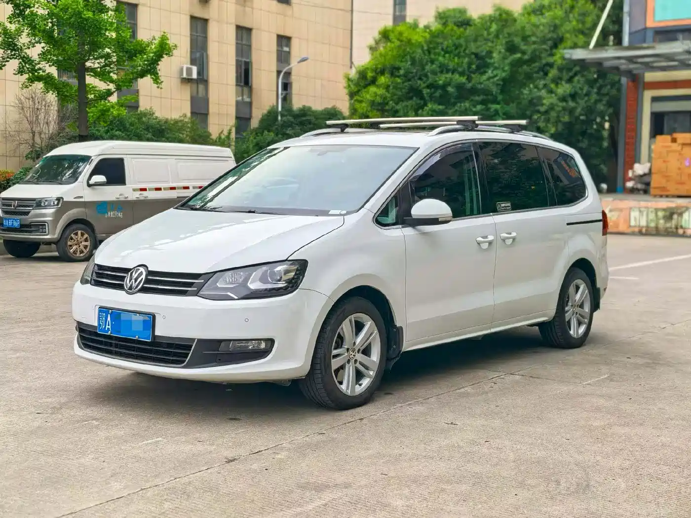 Volkswagen Sharan 2018 2016 380TSI Comfort 7-seater