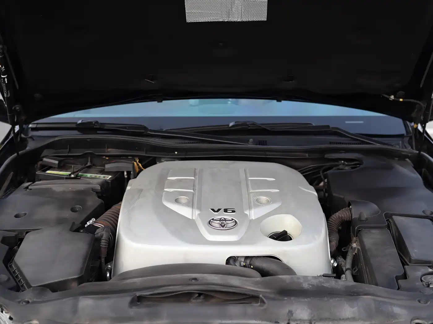 Toyota Crown 2008 2.5L 5th Anniversary Edition фото 40
