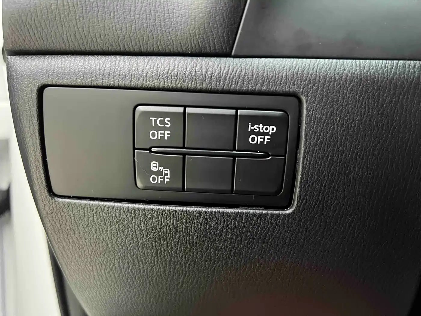 Mazda CX-4 2023 2021 2.0L Auto FWD Skyactiv Vitality Edition