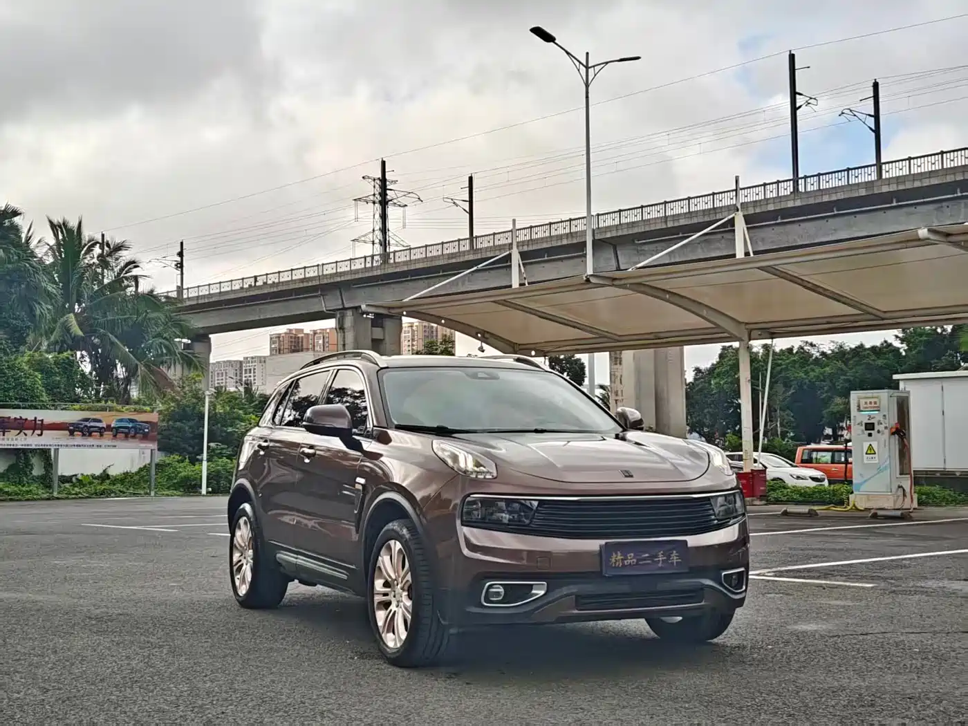 Lynk & Co 01 2017 2.0T 2WD Pro Version фото 3