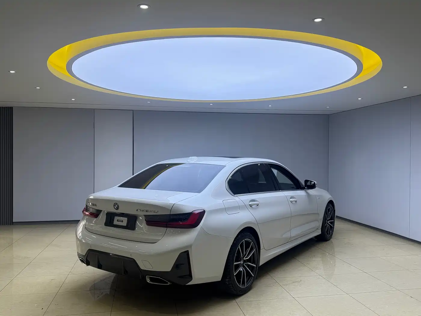 BMW 3 Series 2023 320Li M Sport Package фото 6