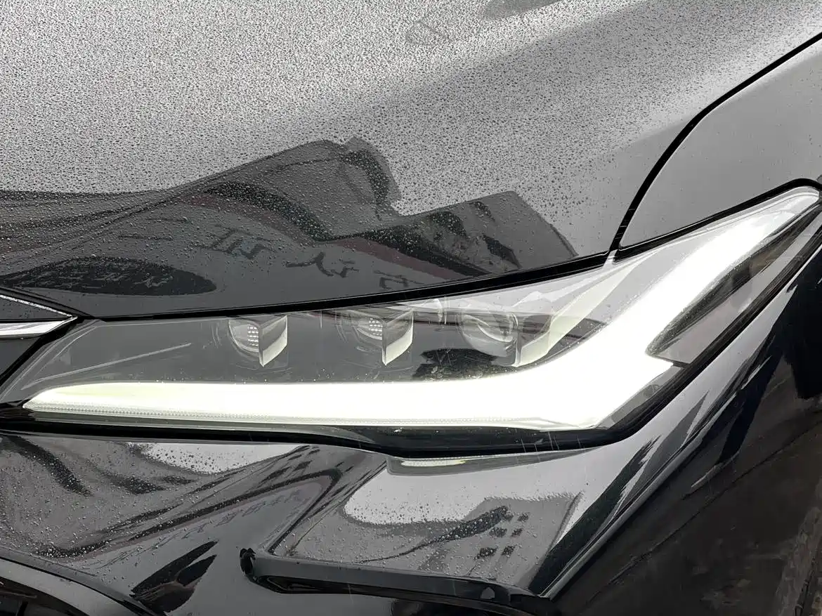 TOYOTA ASIAN DRAGON