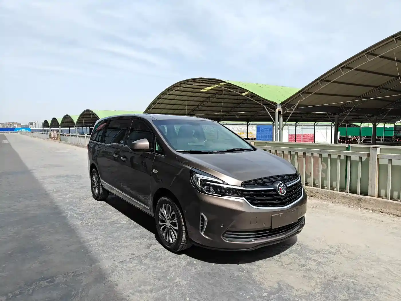BUICK GL8