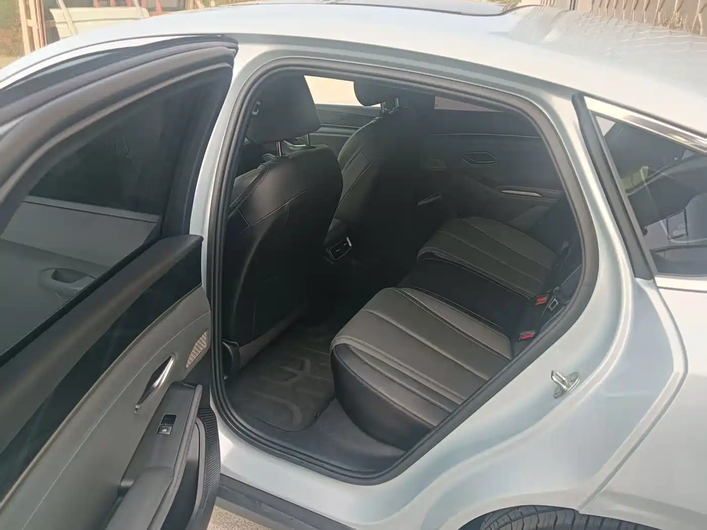 BYD Qin L 2026 2024 DM-i 120KM Superior Edition