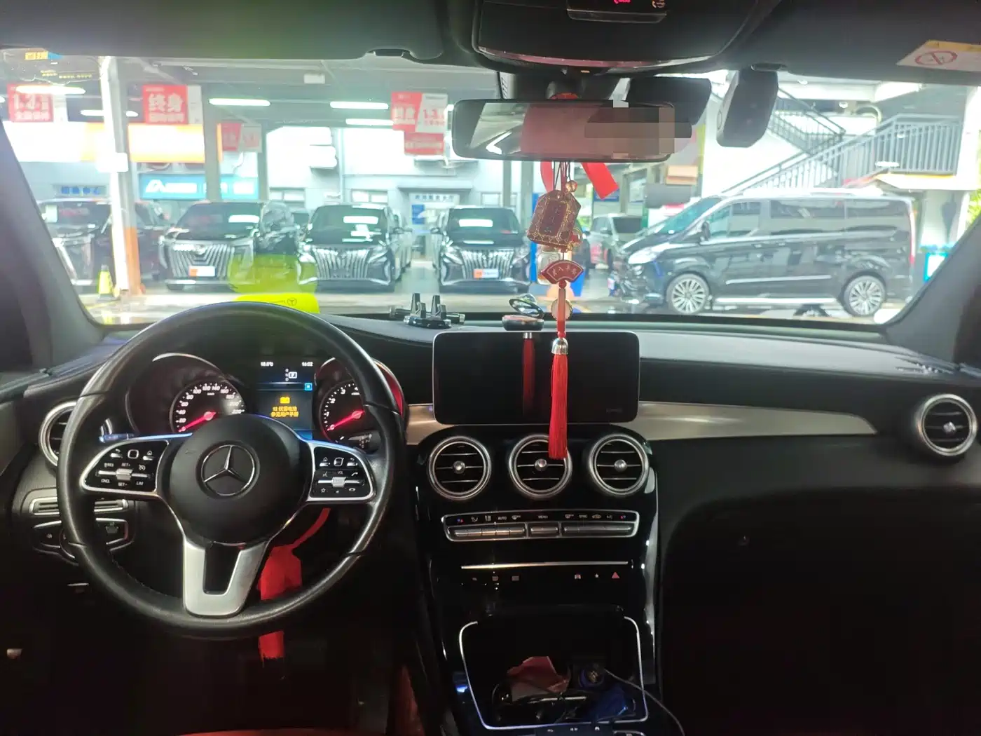 Mercedes-Benz GLC 2020 GLC 260 L 4MATIC Dynamic фото 3