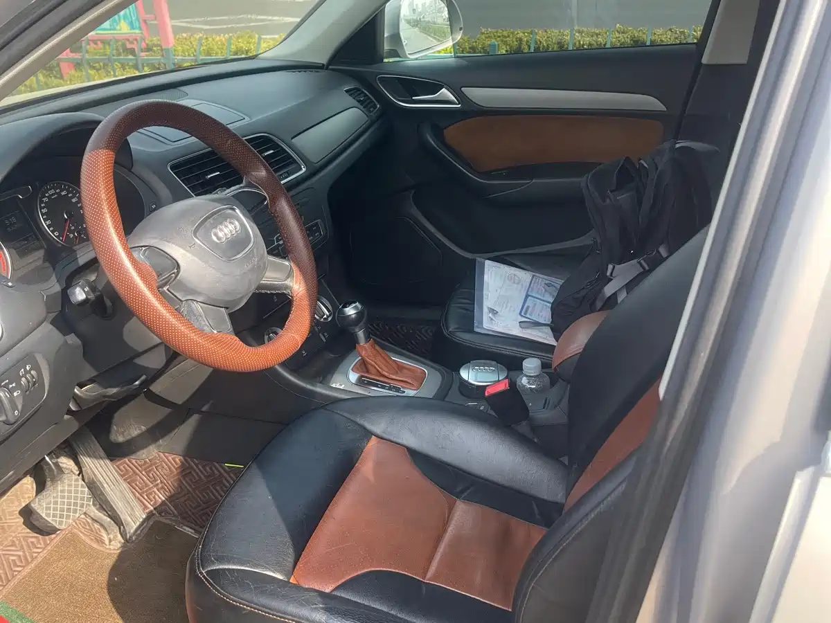 Audi Q3 2013 35 TFSI quattro Comfort фото 11