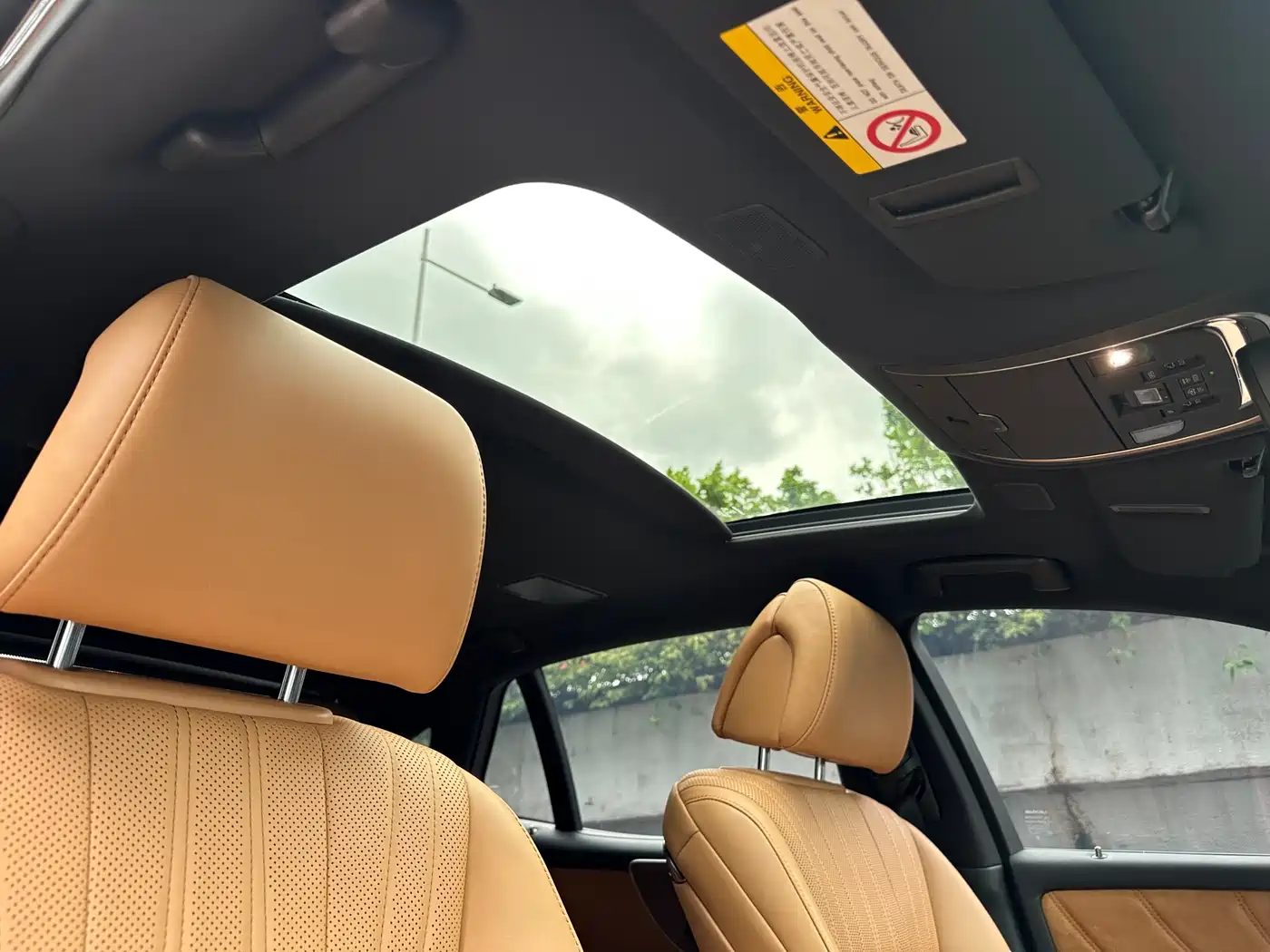 Lexus LS 2022 2021 500h Premium Edition