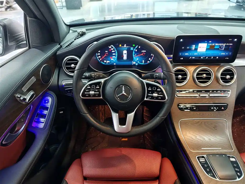 Mercedes-Benz GLC 2020 GLC 260 L 4MATIC Luxury фото 7