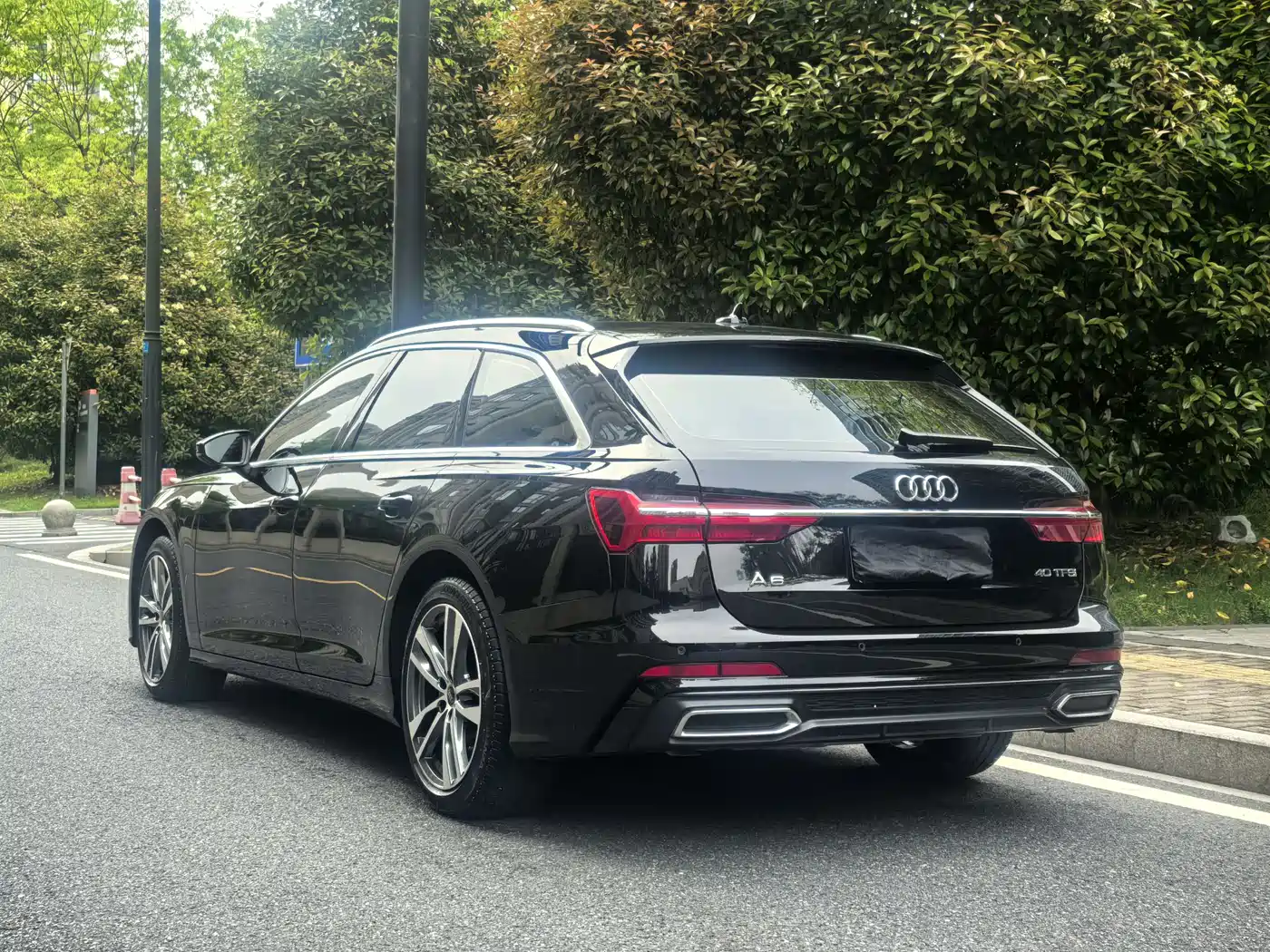 Audi A6 (Import) 2023 Avant Pioneer 40 TFSI Luxury Dynamic фото 5