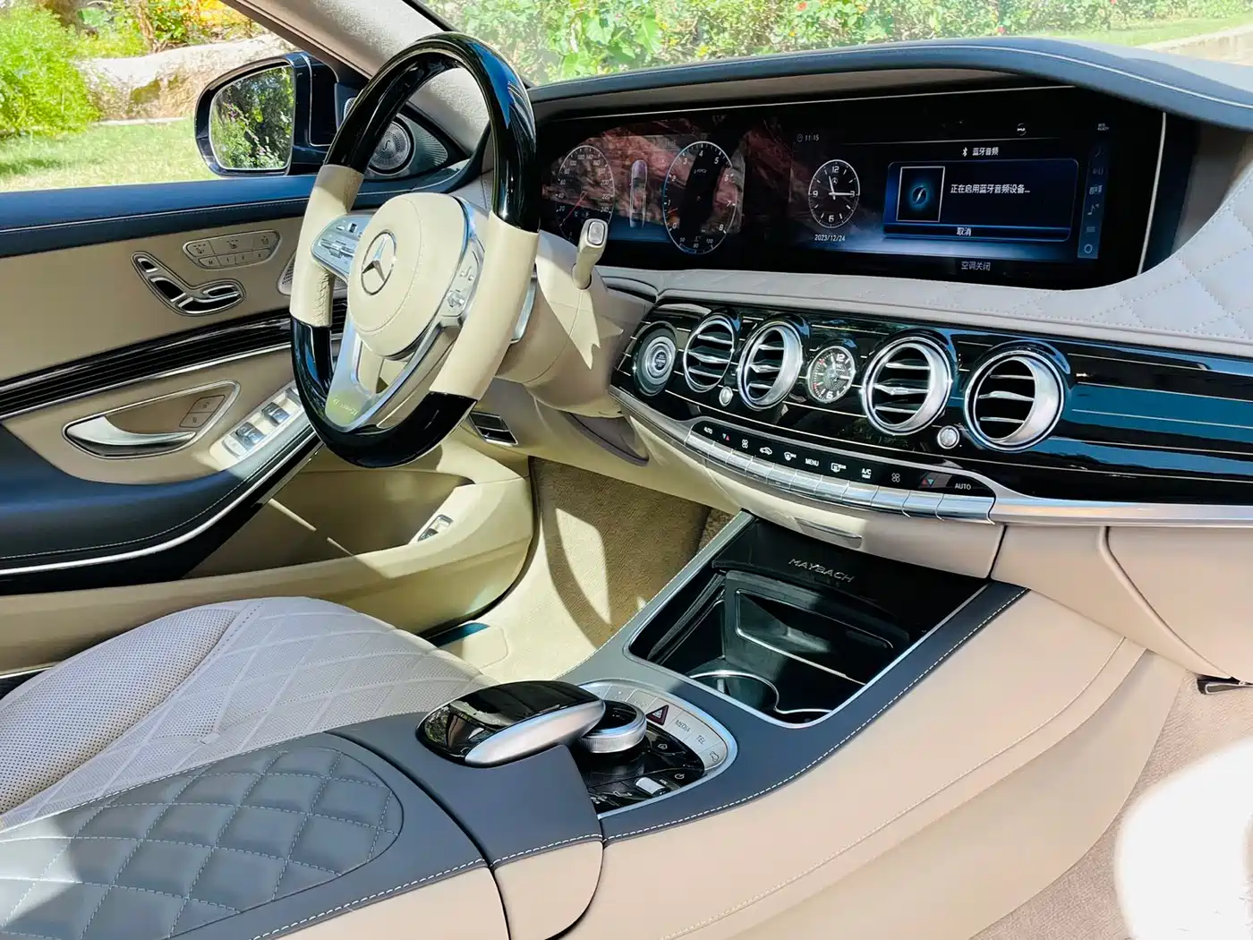 Mercedes-Benz Maybach S-Class 2018 Model S 680 фото 17
