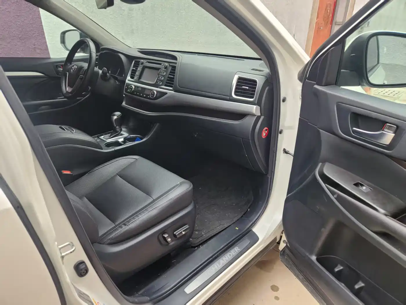 Toyota Highlander 2018 2.0T 4WD Luxury 7-seater (China V) фото 10