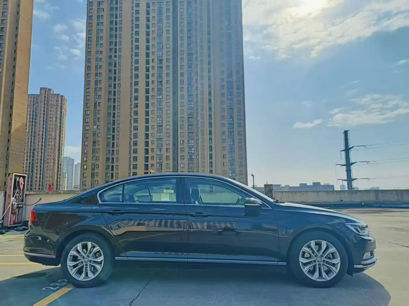 Volkswagen Magotan 2019 330TSI DSG Luxury China V фото 3