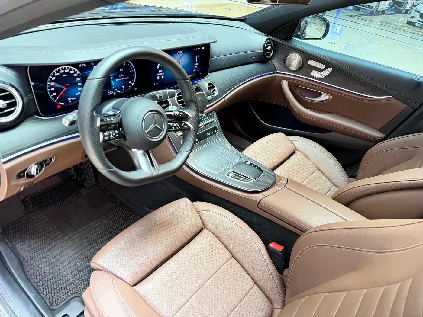 Mercedes-Benz E-Class 2022 Second Facelift E 300 L Sport Luxury фото 7