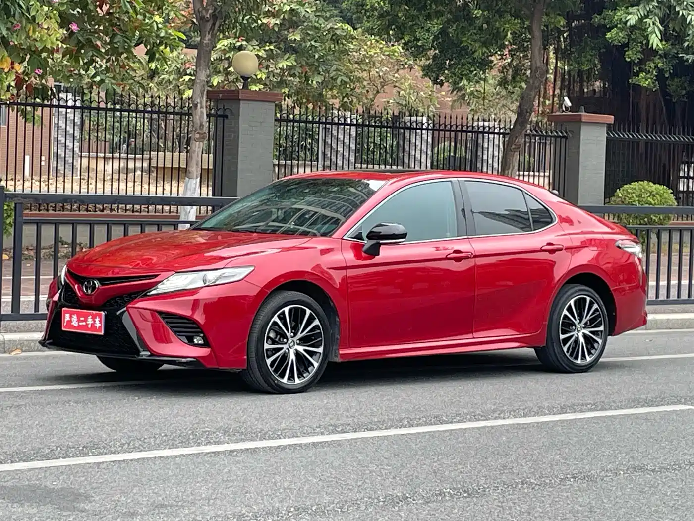 Toyota Camry 2018 2.5S Trend Edition фото 21