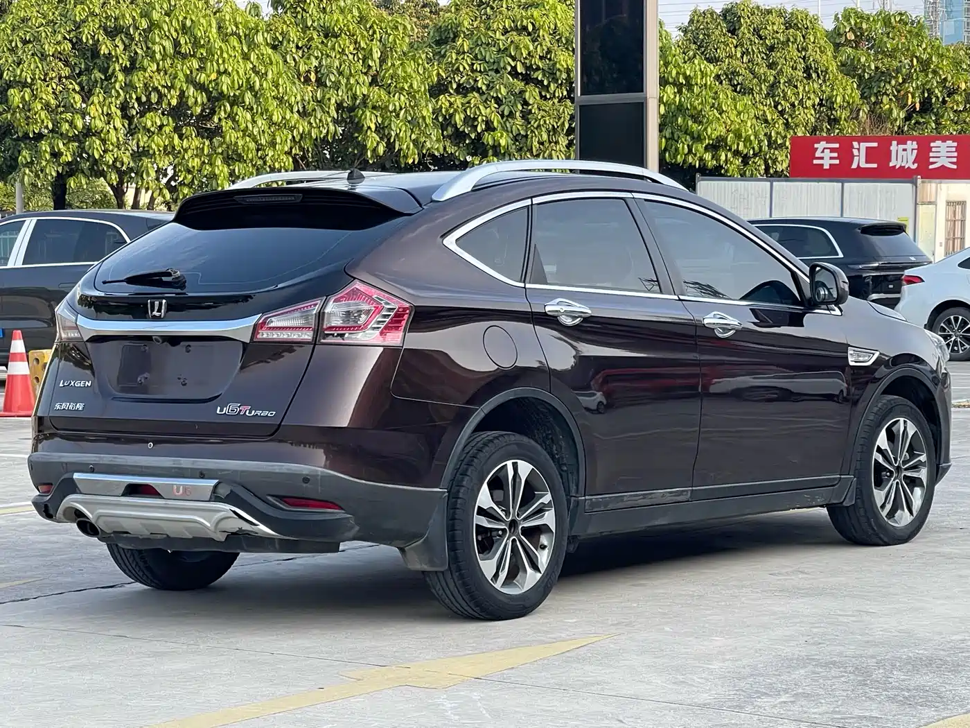 Luxgen U6 SUV 2015 2015 1.8T Charm Edition