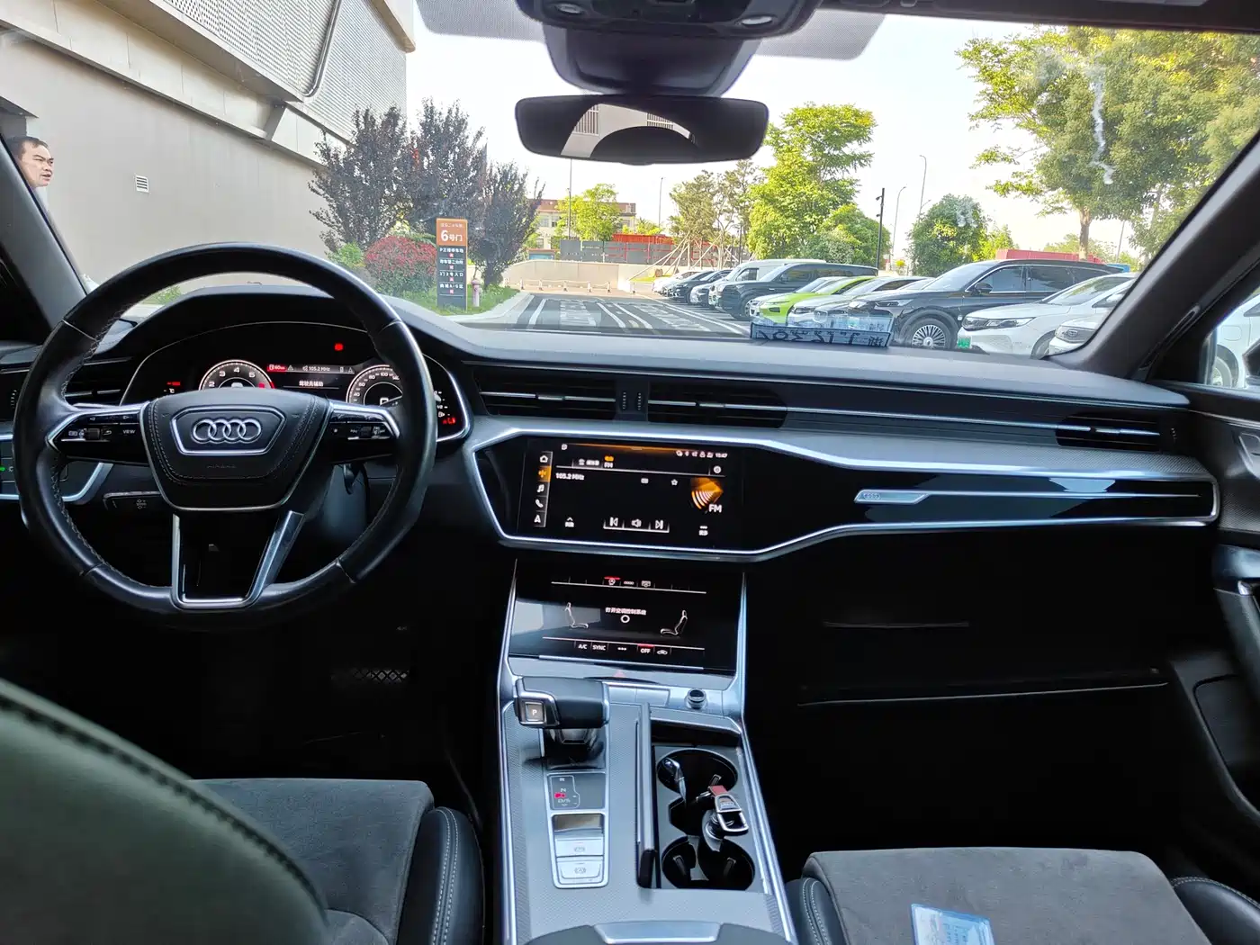 Audi A6L 2023 40 TFSI Luxury Elegance фото 4