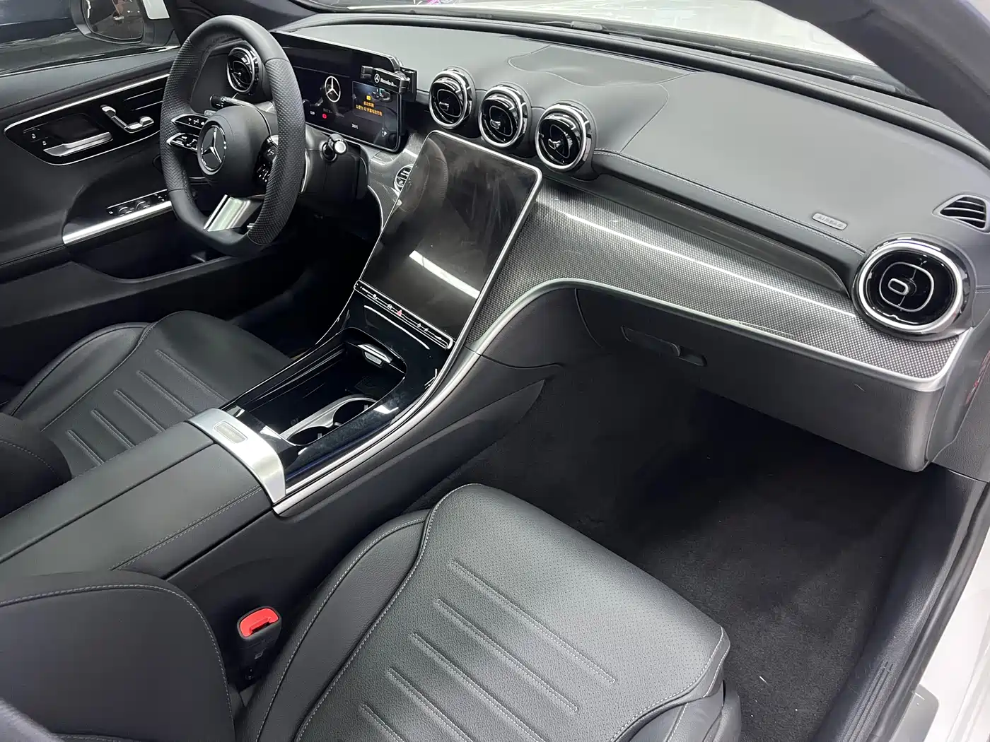 Mercedes-Benz C-Class 2024 C 260 L Sport фото 4