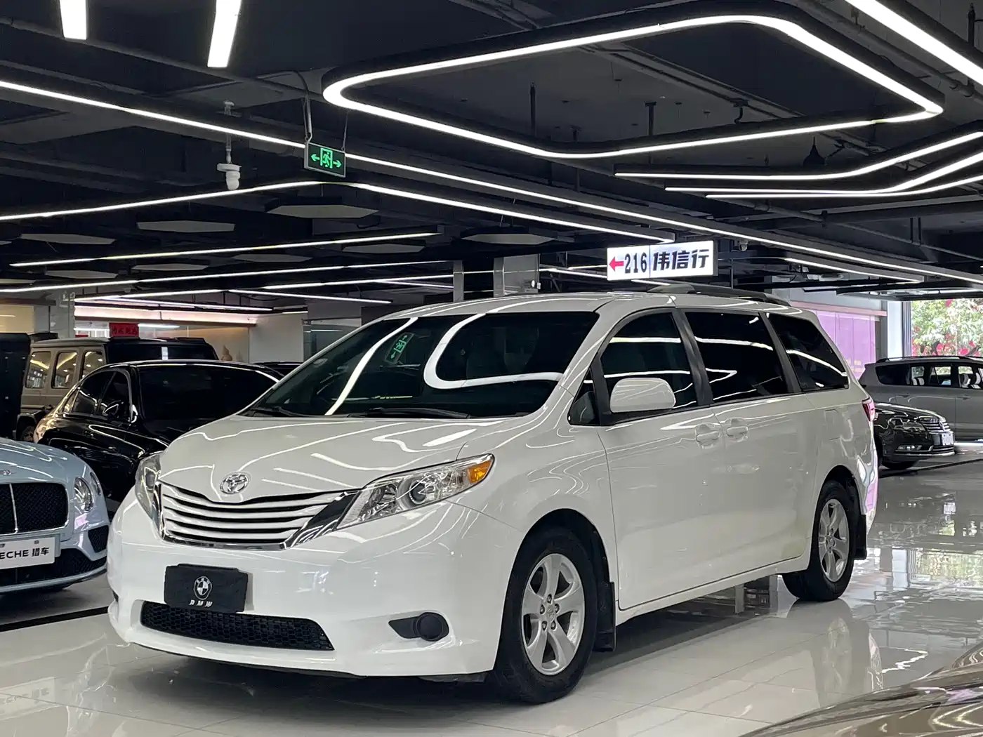 Toyota Toyota Sienna 2015 3.5L 2WD LE