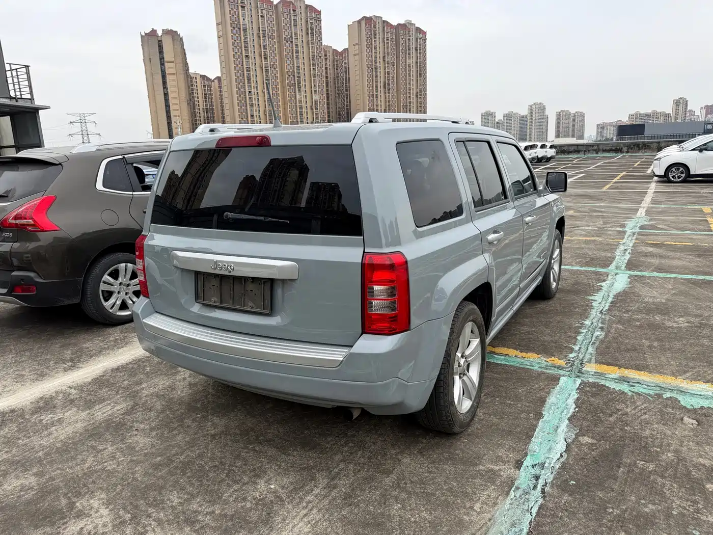 Jeep Patriot 2015 2014 2.4L Sport