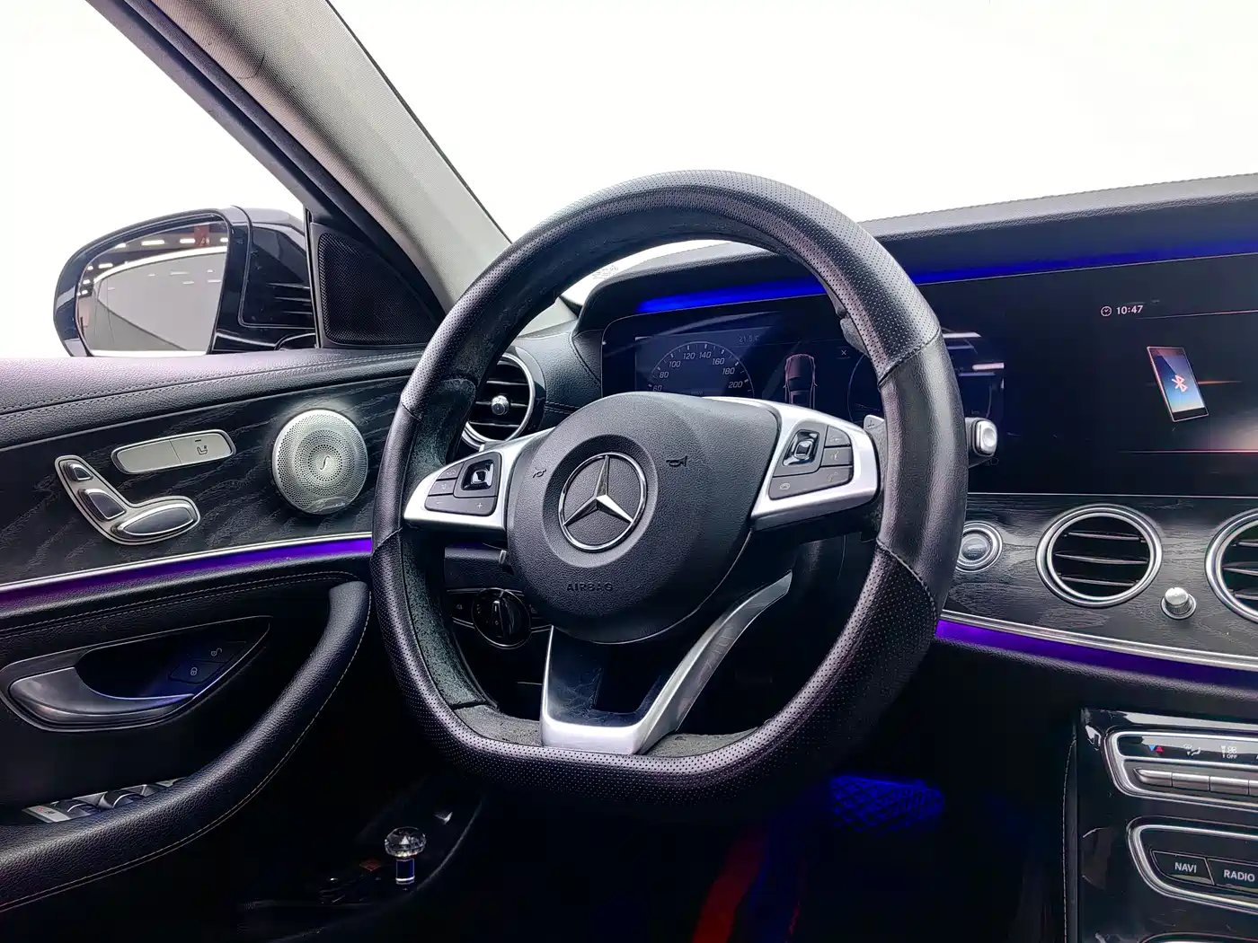 Mercedes-Benz E-Class 2018 E 200 L Sport фото 3