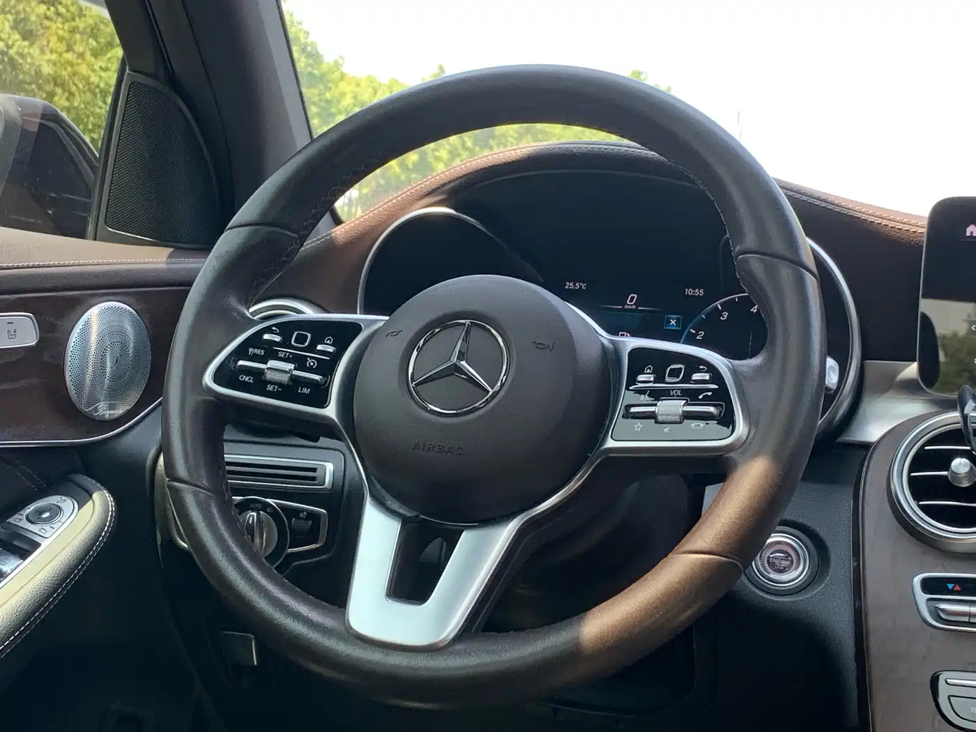 Mercedes-Benz GLC 2020 Facelift GLC 300 L 4MATIC Dynamic фото 20