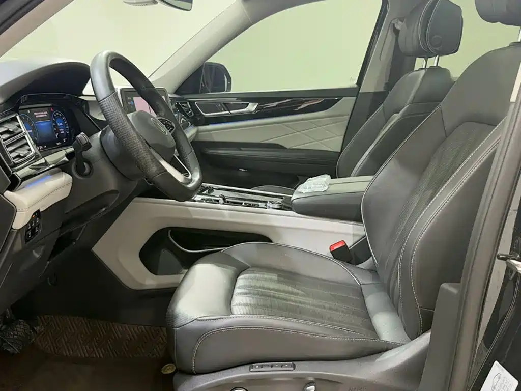Фото 21 - Volkswagen Teramont