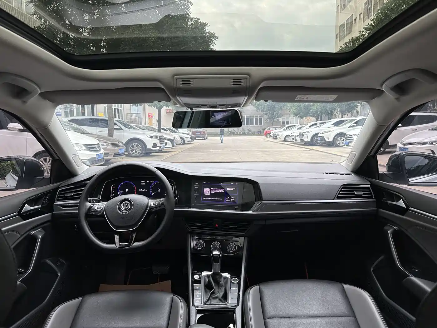 Volkswagen Sagitar 2022 280TSI DSG Surpassing Edition фото 6