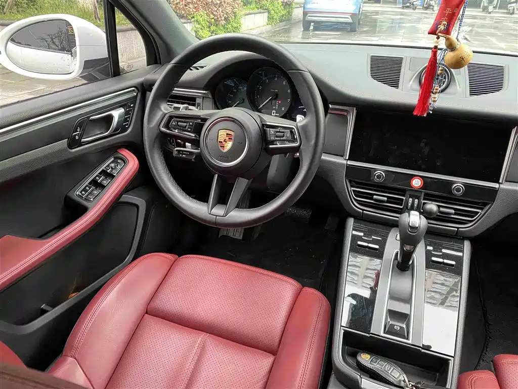 Porsche Macan 2022 Macan 2.0T фото 9
