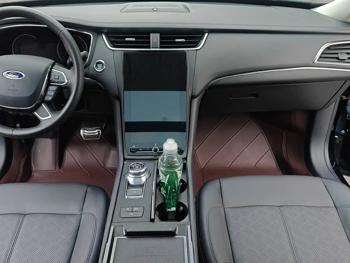 FORD TAURUS