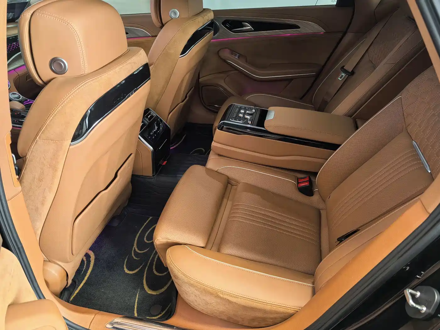 Hongqi H9 2021 2020 2.0T Smart Connection Qi Chang Edition