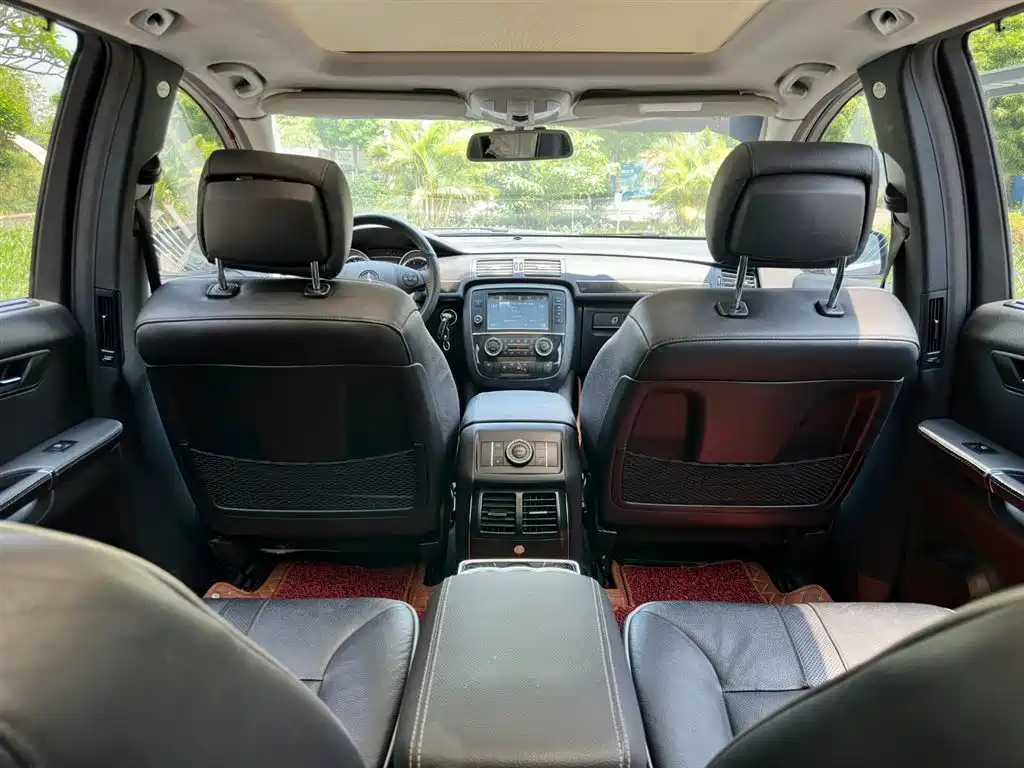 Mercedes-Benz R-Class 2014 R 320 4MATIC Luxury фото 32