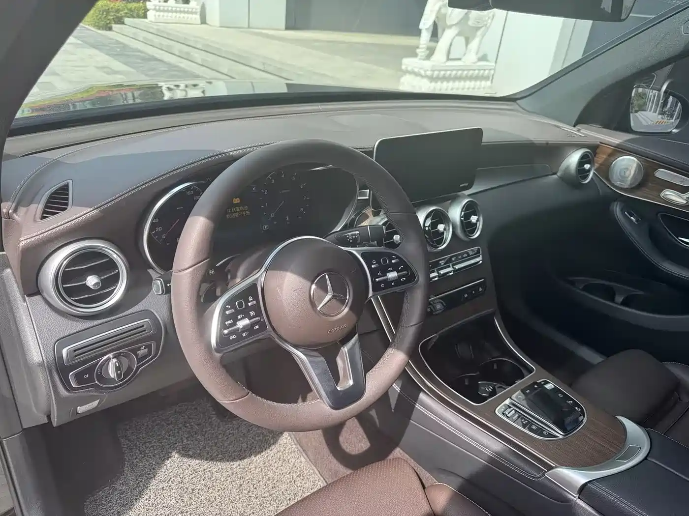 Mercedes-Benz GLC 2021 GLC 300 L 4MATIC Sporty фото 7