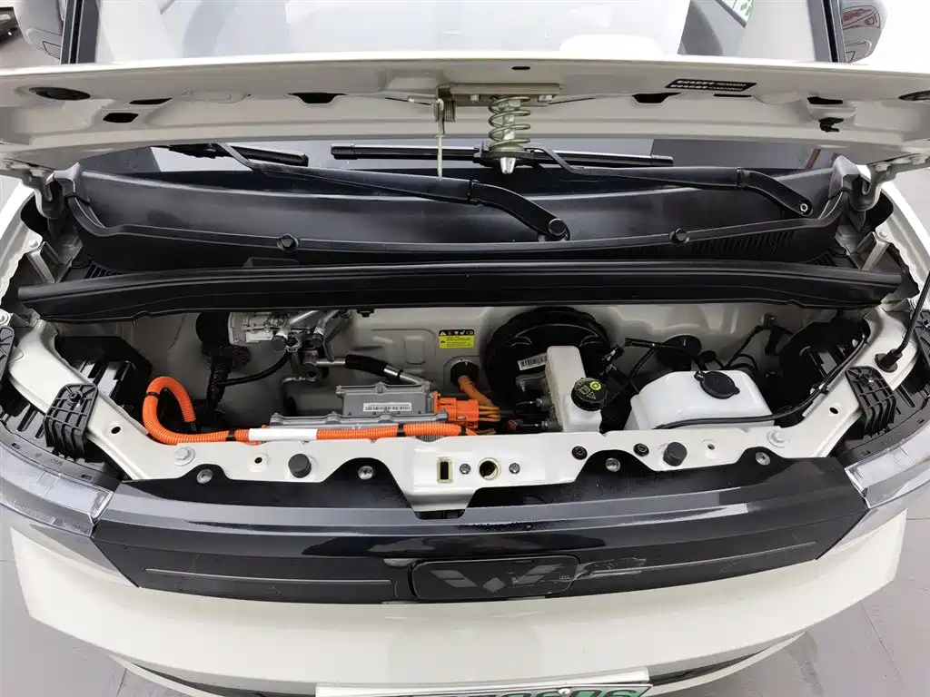 WULING AUTOMOBILE HONGGUANG MINIEV