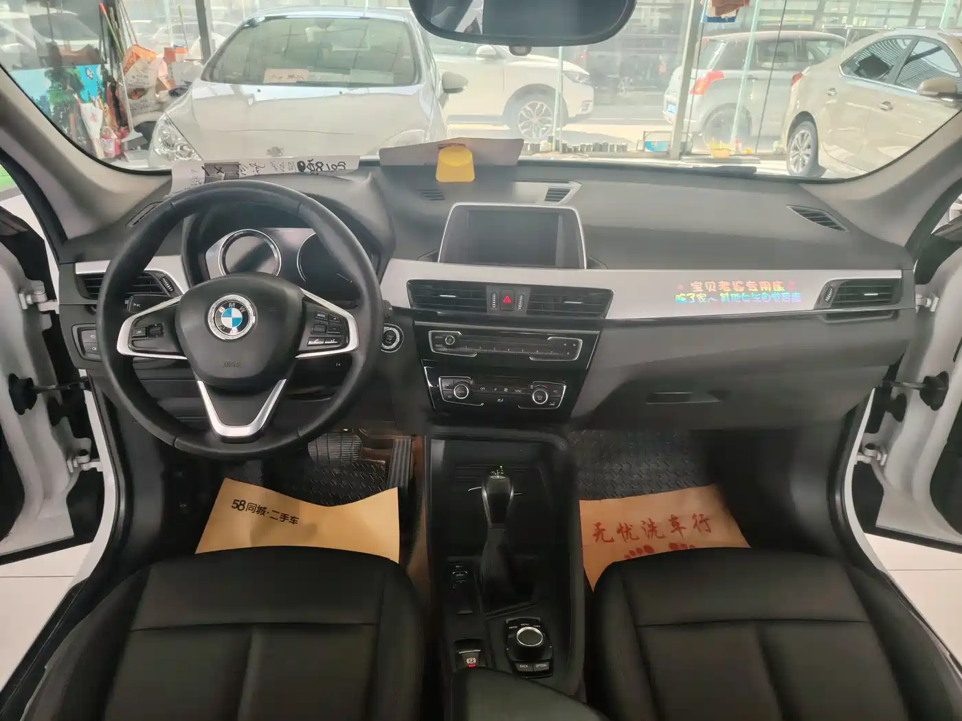 BMW X1 2019 sDrive20Li Leading Model фото 7