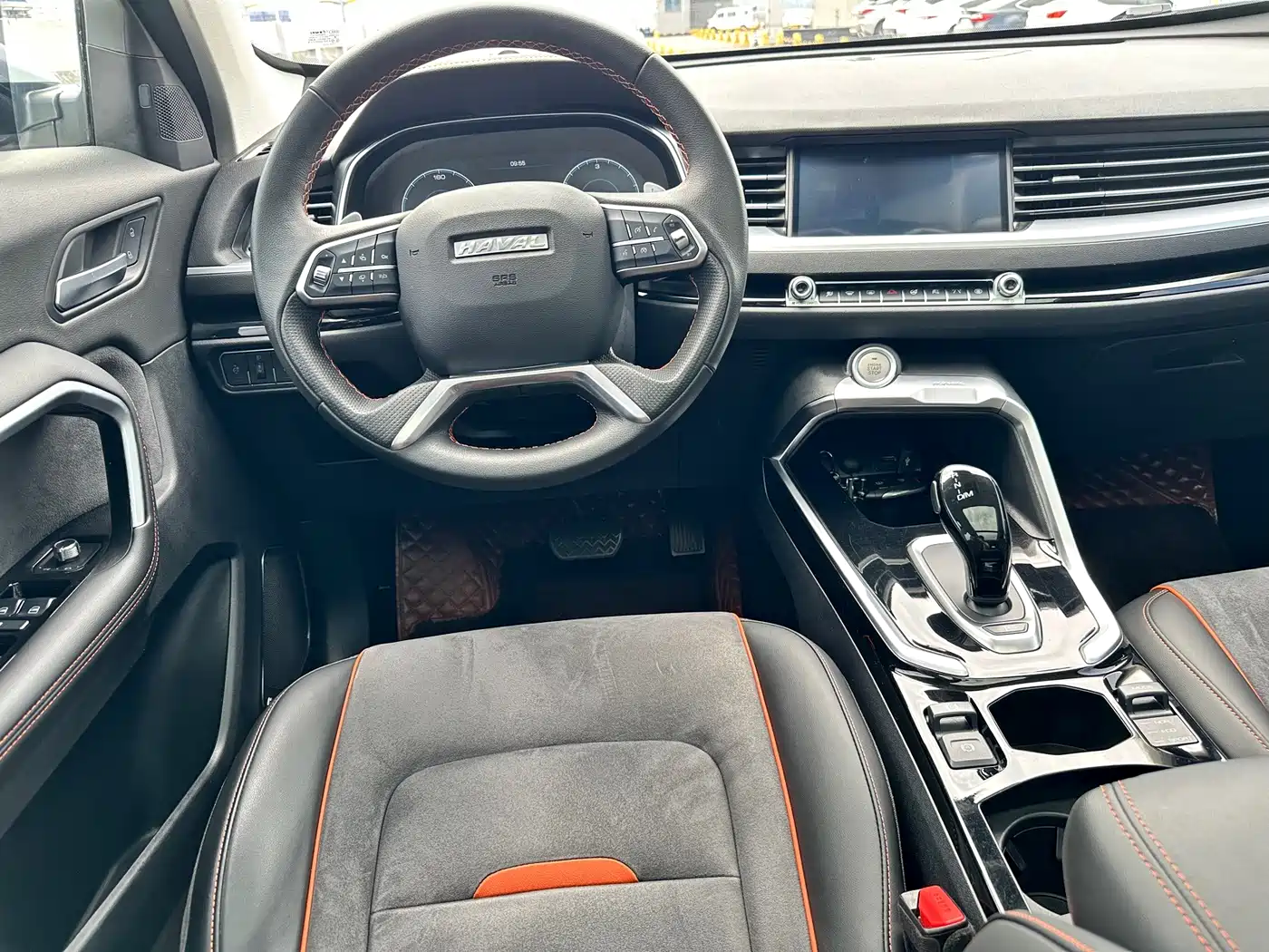 Фото 15 - Haval H6