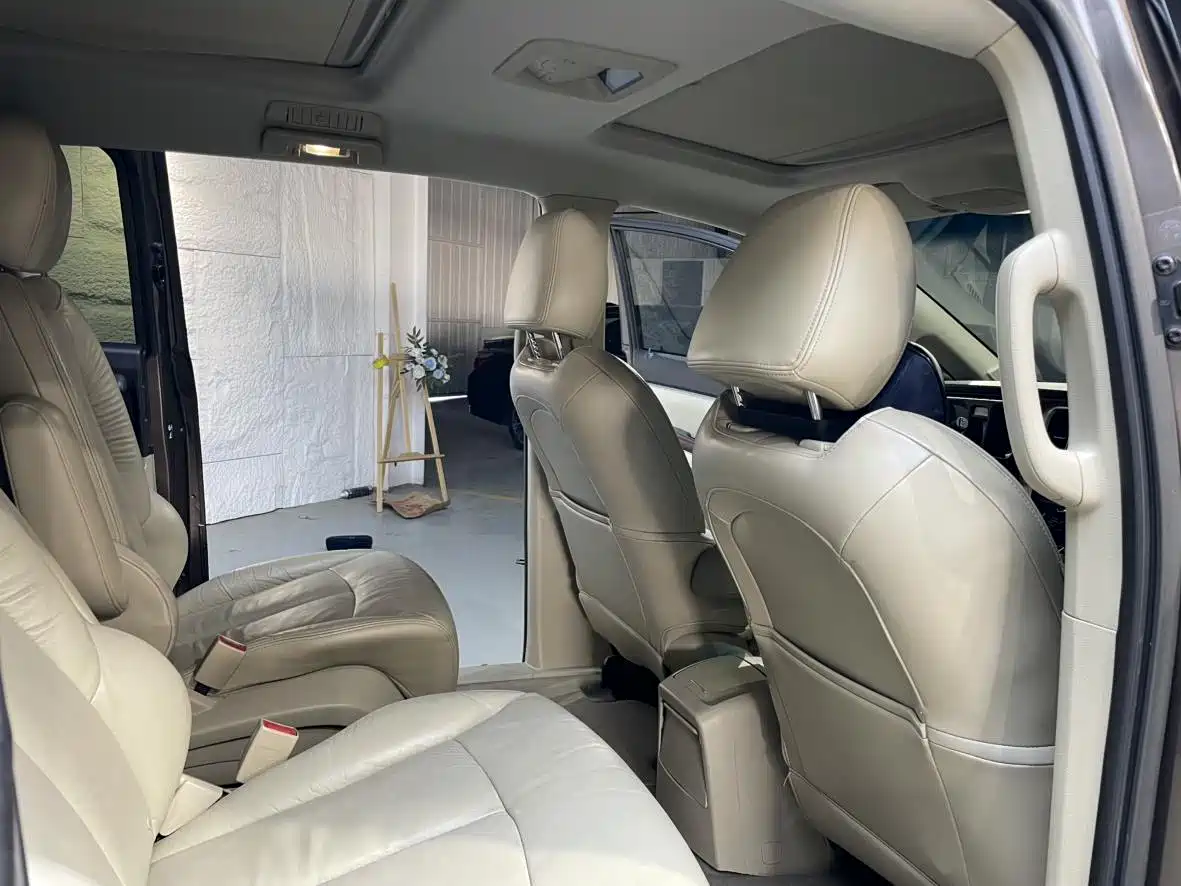 Buick GL8 2017 25S Comfort China V фото 10