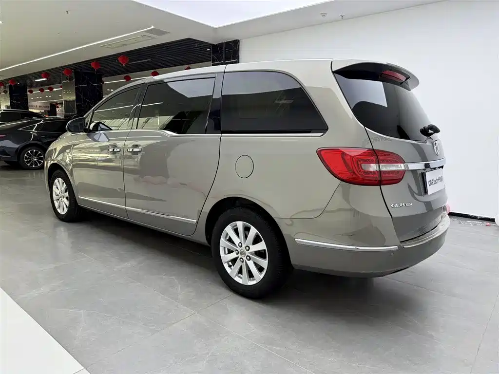 Buick GL8 2018 28T Luxury Model China VI фото 7