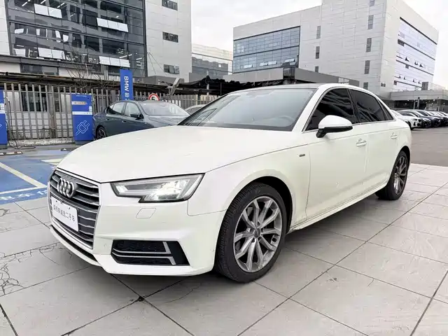 audi a4l