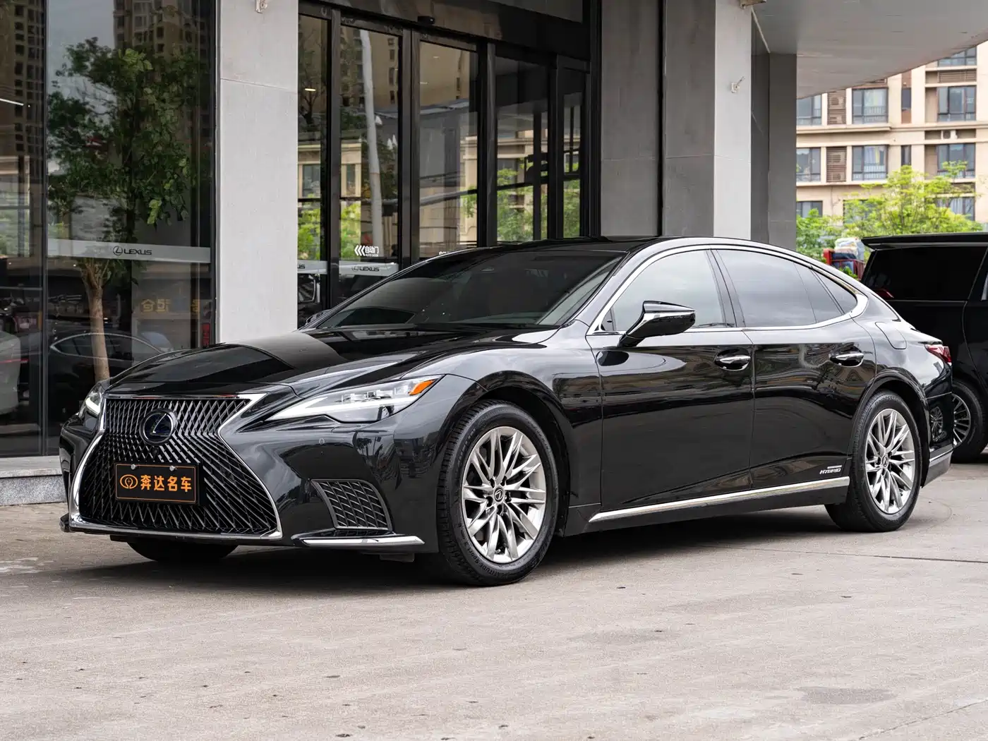 Lexus LS 2021 2021 500h Luxury Edition