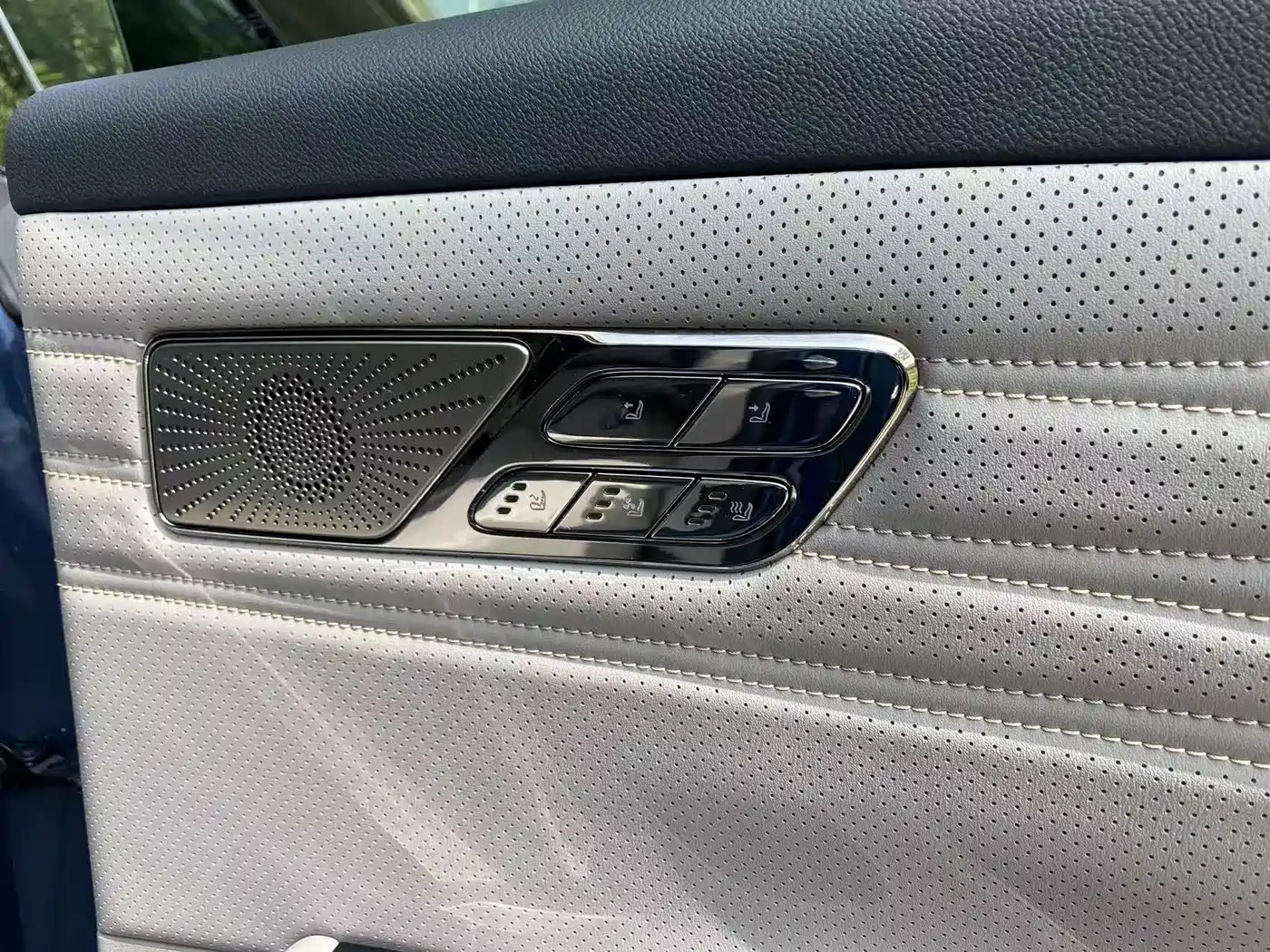 Geely Galaxy Galaxy Xingyao 8 2025 130km EM-P Starship Edition фото 15