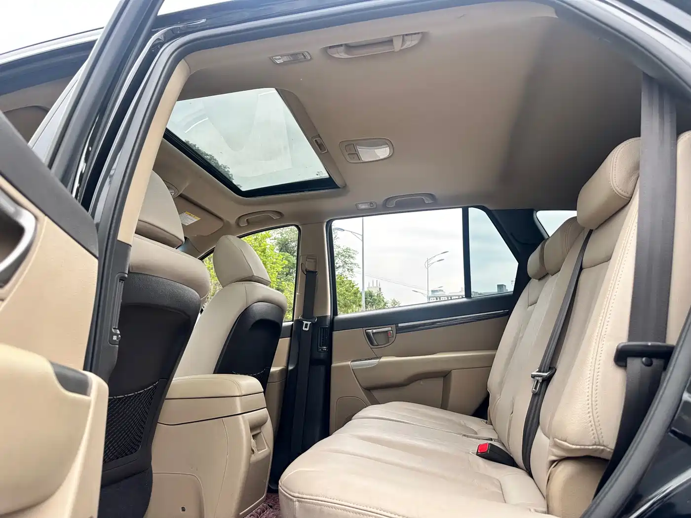 Hyundai Santa Fe Classic 2010 2.4 Comfort Edition 7-Seater 4WD фото 32