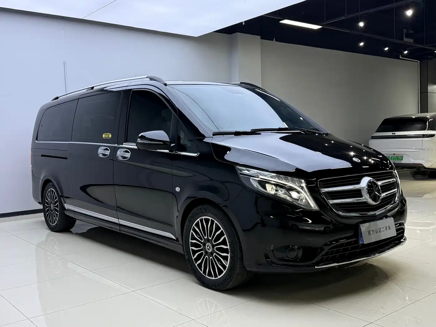 Mercedes-Benz Vito 2016 2.0T Elite Edition фото 3