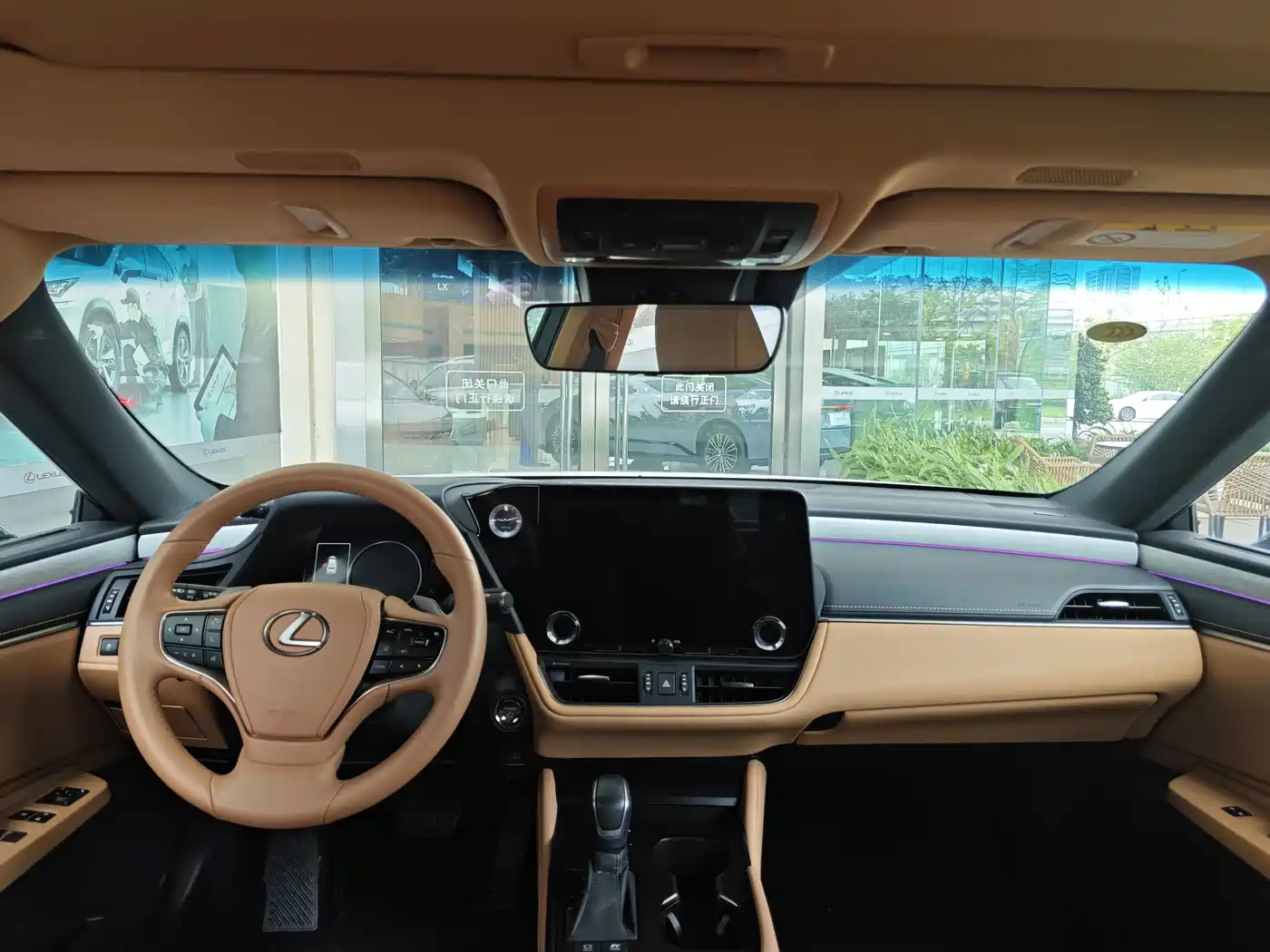 Lexus ES 2025 2025 300h Ultimate Edition